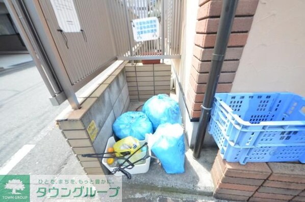 ローズヴィラ明神町の物件内観写真